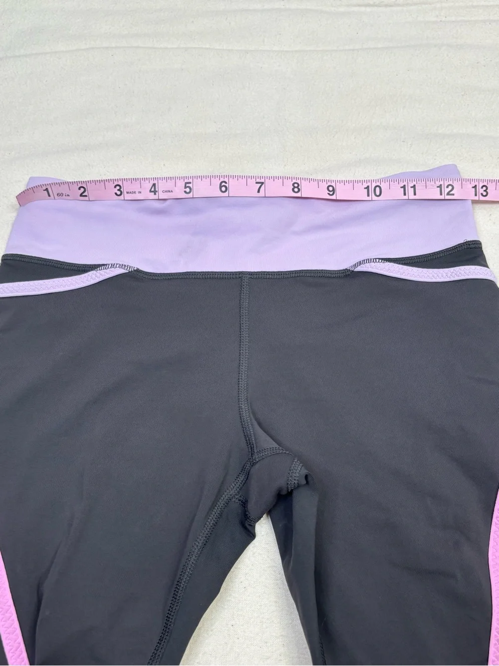 🍋Lululemon Run: Pace Crop Soot/Pretty Purple Size 4 Low Rise Run Tight Fit *Mark
